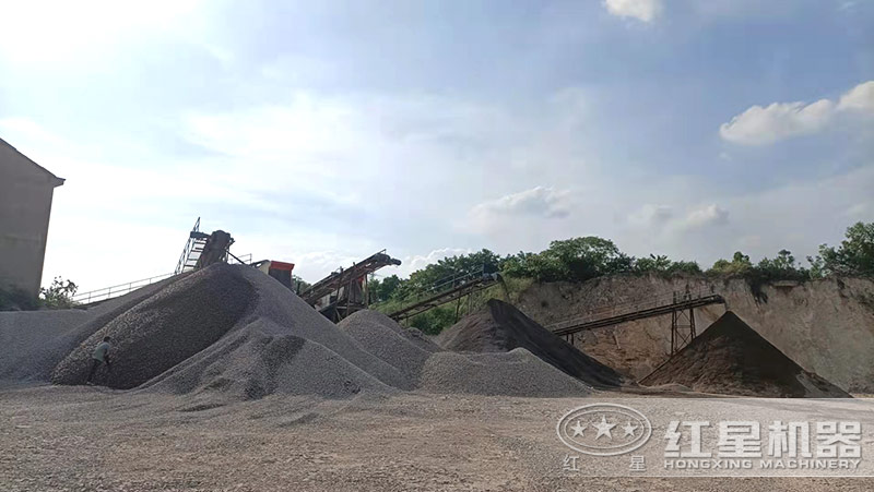 玄武巖制砂能替代河沙用于混凝土？制砂設(shè)備種類(lèi)有幾種